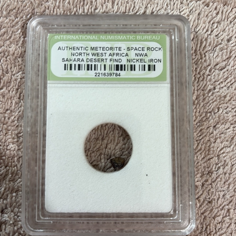 Old Currency! Including Medieval coins, Pirate treasure, and 2 mediorite pieces. - Picture 4 of 13